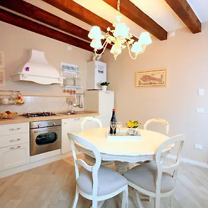 Terrazza Biennale Apartment